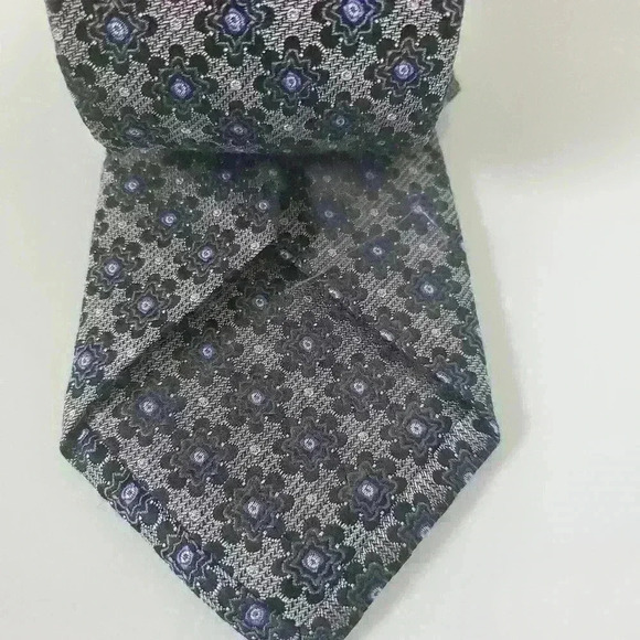 ZANETTI grey/silver with navy flowers tie. 100% silk. Made in Italy. - Picture 3 of 8
